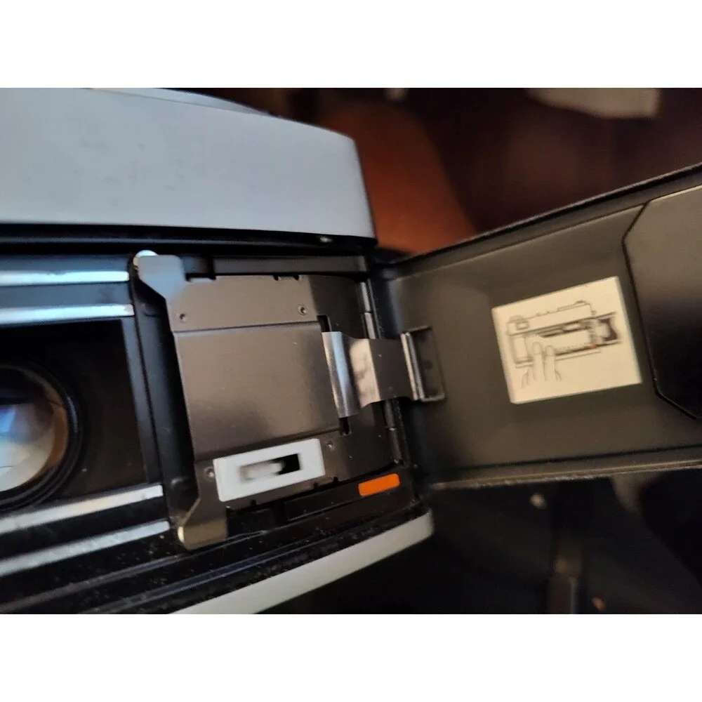 CLEAN Canon Canonet QL17  QL 35mm Rangefinder Camera 40mm 1:1.7 Lens UNTESTED